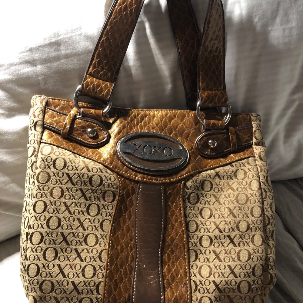 LIKE NEW XOXO brown signature printed Tote bag / purse